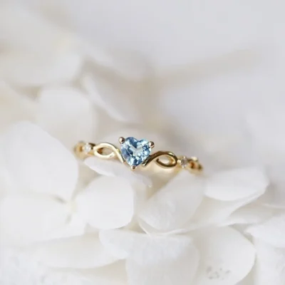 Huitan Simple Heart Ring For Women Female Cute Finger Rings Romantic Birthday Gift For Girlfriend Fashion Zircon Stone Jewelry 4