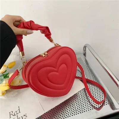 Fashion Love Heart Shape Shoulder Bag Small Handbags Designer Crossbody Bags For Women Solid Pu Leather Top Handle Bag 4