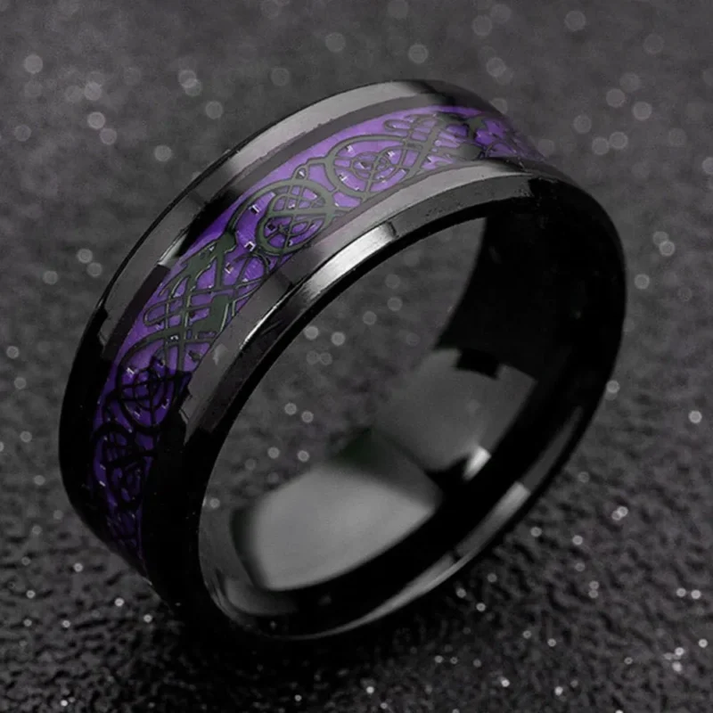 2023 Fashion Men Stainless Steel Dragon Ring Inlay Purple Black Carbon Fiber Ring Wedding Band Jewelry 8MM 1