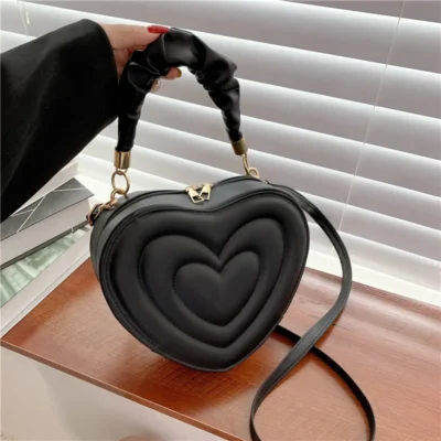 Fashion Love Heart Shape Shoulder Bag Small Handbags Designer Crossbody Bags For Women Solid Pu Leather Top Handle Bag 1